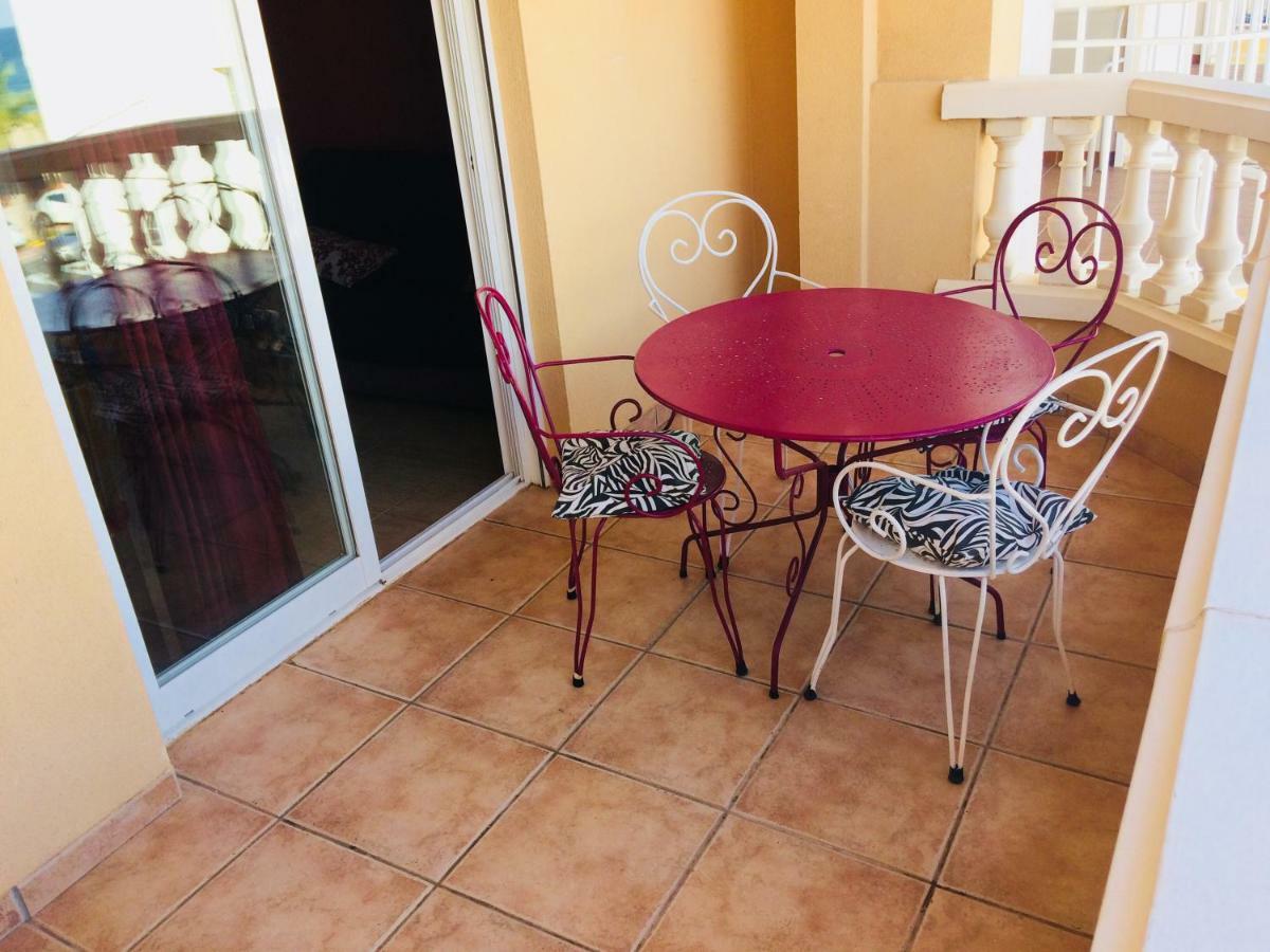 Apartamentos Playa Torrenostra Εξωτερικό φωτογραφία