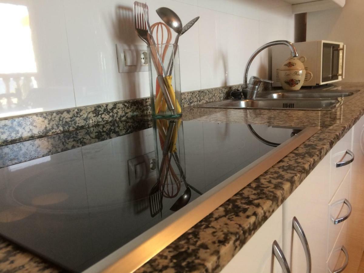 Apartamentos Playa Torrenostra Εξωτερικό φωτογραφία