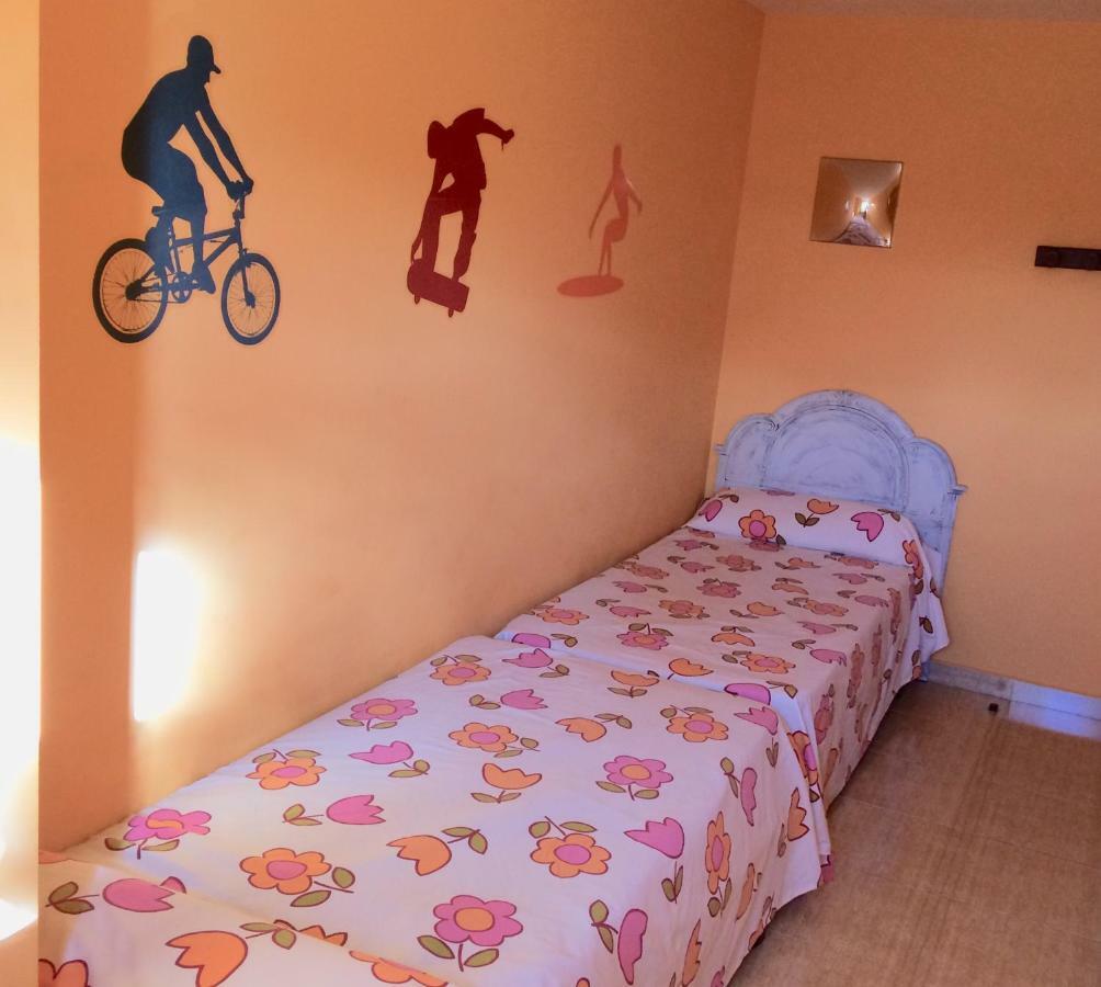 Apartamentos Playa Torrenostra Εξωτερικό φωτογραφία