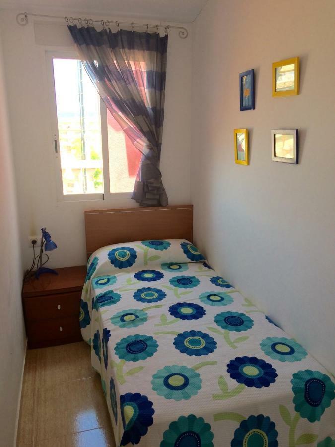 Apartamentos Playa Torrenostra Εξωτερικό φωτογραφία